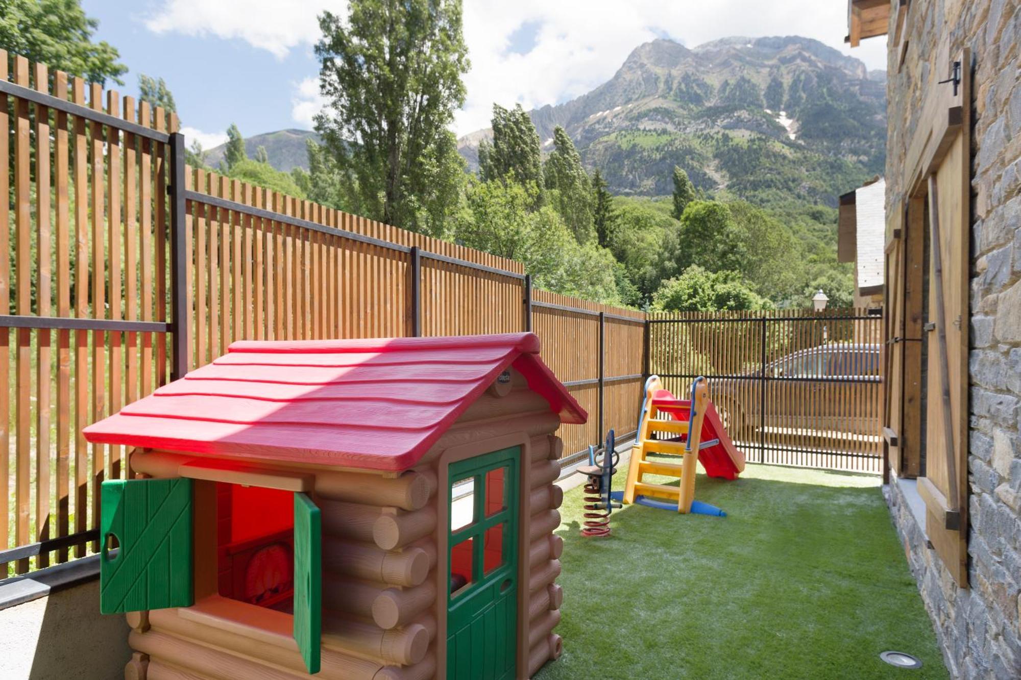 Casa Forelsa Lujo En La Montana Hoz de Jaca ภายนอก รูปภาพ